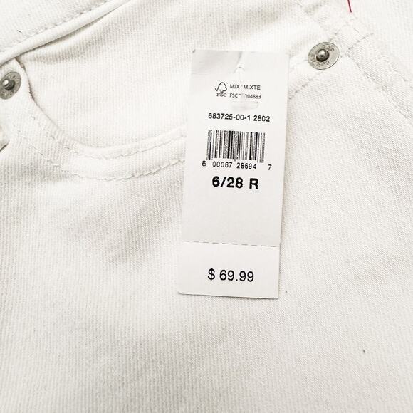 GAP High Rise Universal Legging White Denim Jeans Size 6/28 NWT - Picture 5 of 8